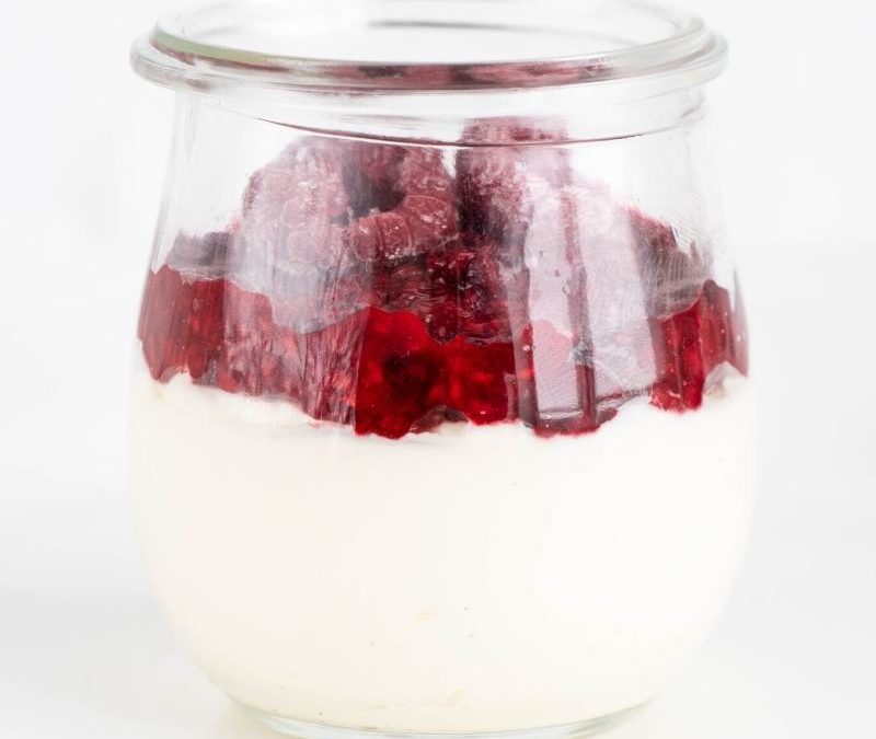 Keto Himbeer Cheesecake im Glas