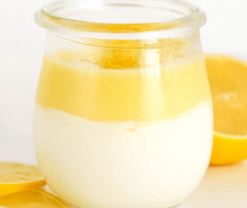 Keto Lemon Curd Cheesecake im Glas