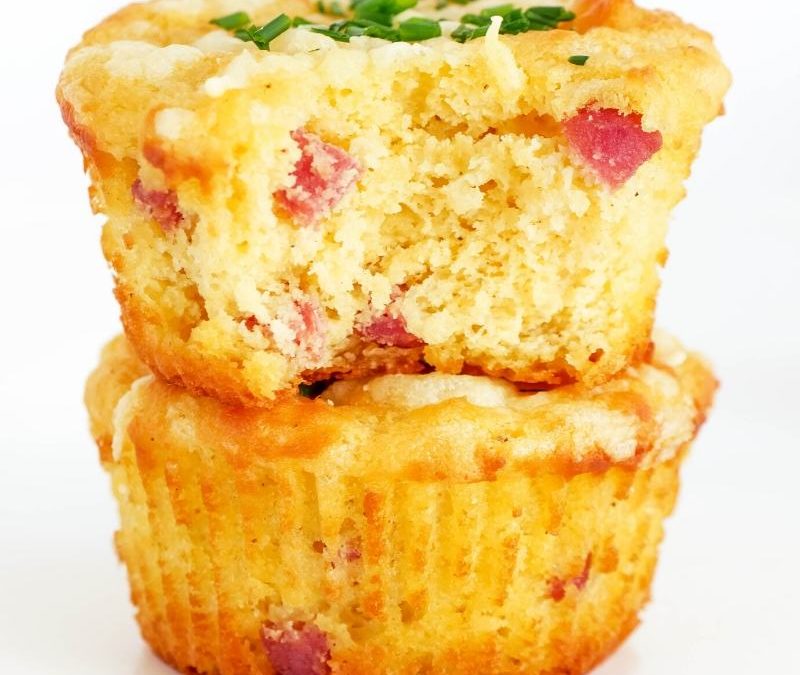 Keto Käse-Salami Frühstücksmuffins