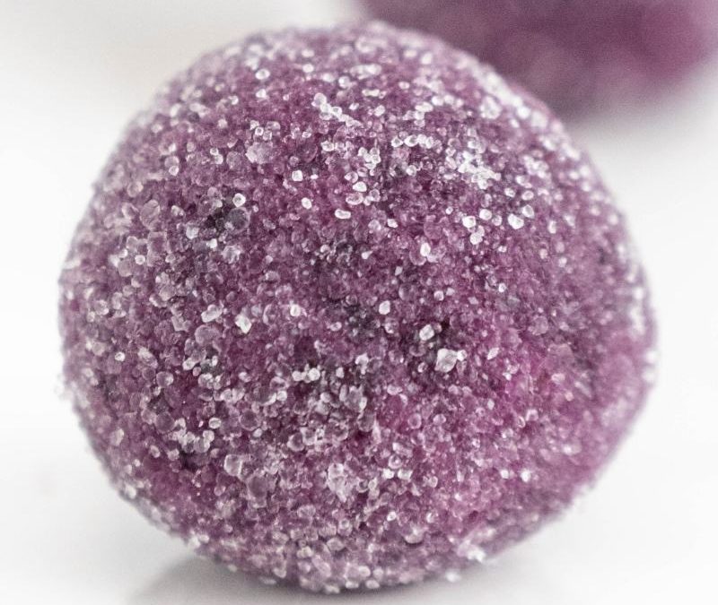 Keto Blaubeer Fat Bombs