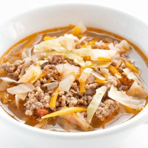 Low Carb Hackfleisch-Weißkohl Suppe
