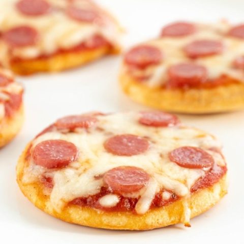 Keto Mini Salami Pizzen