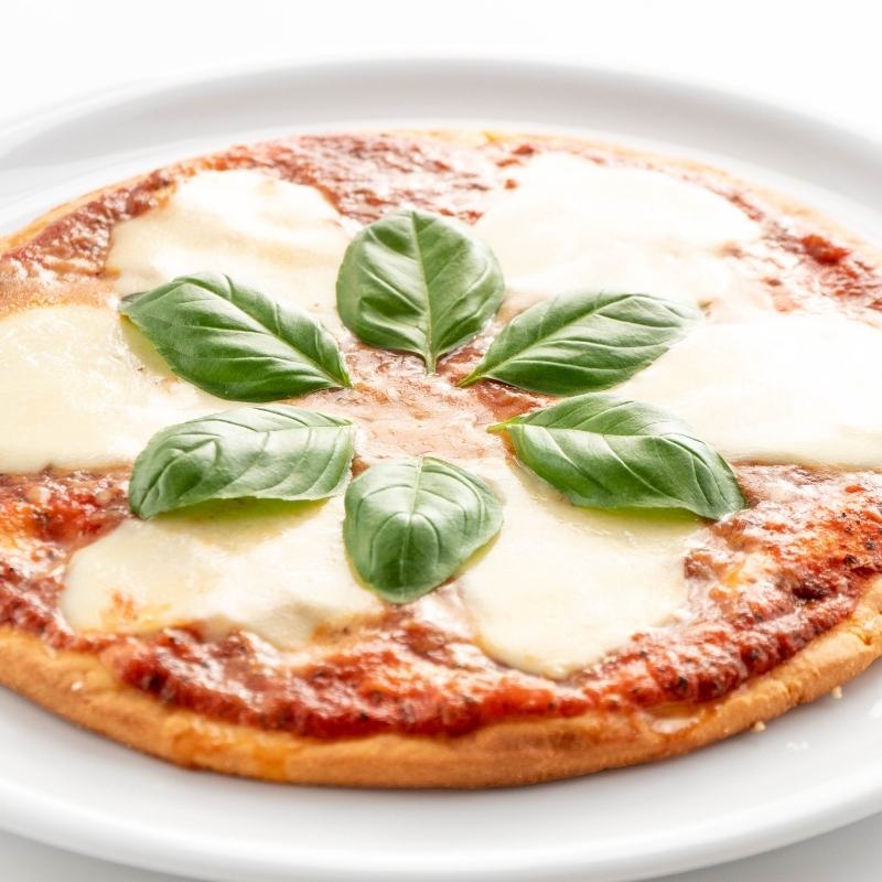 Keto Pizza Margherita Mobile Featured Image