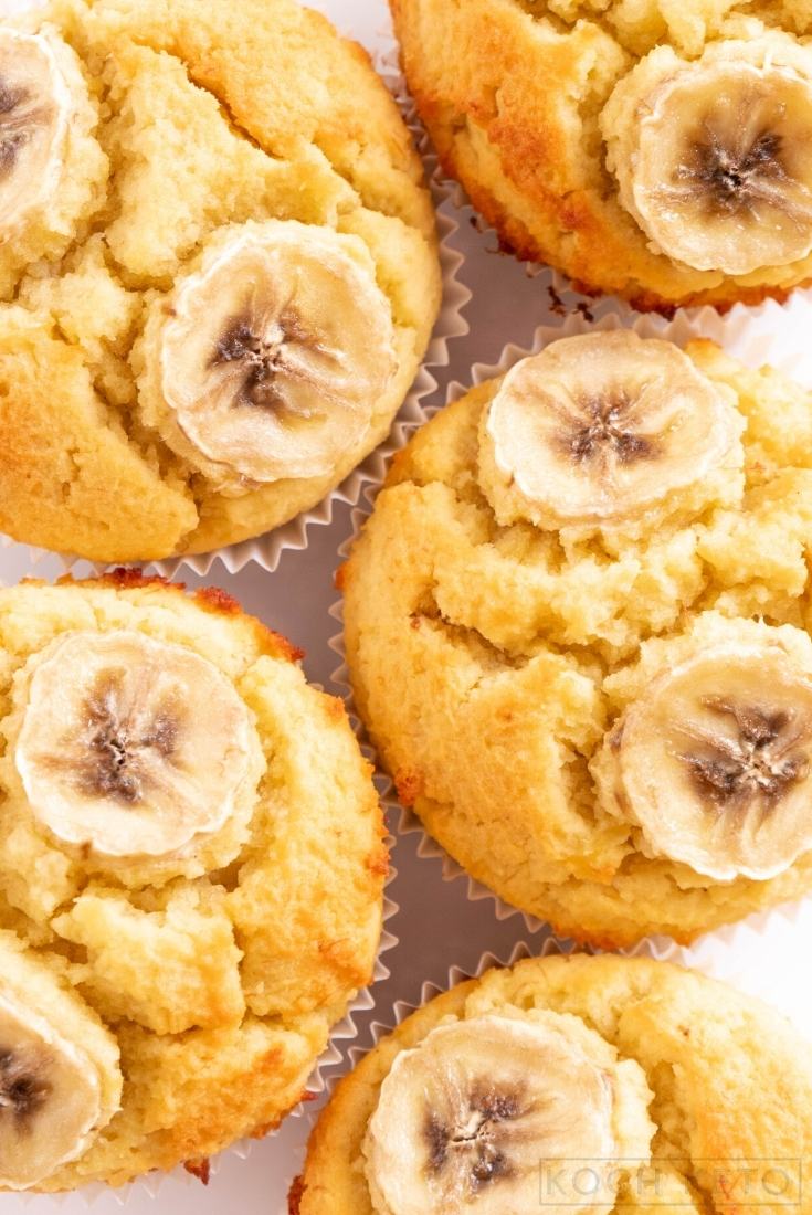 Saftige Low Carb Bananen-Muffins ohne Zucker und ohne Mehl Image #1