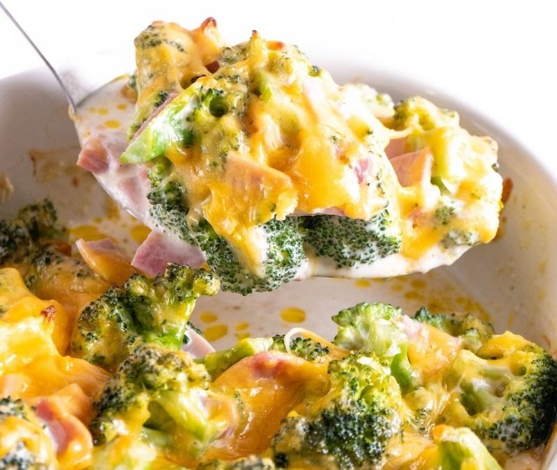 Keto Brokkoli-Schinken-Auflauf