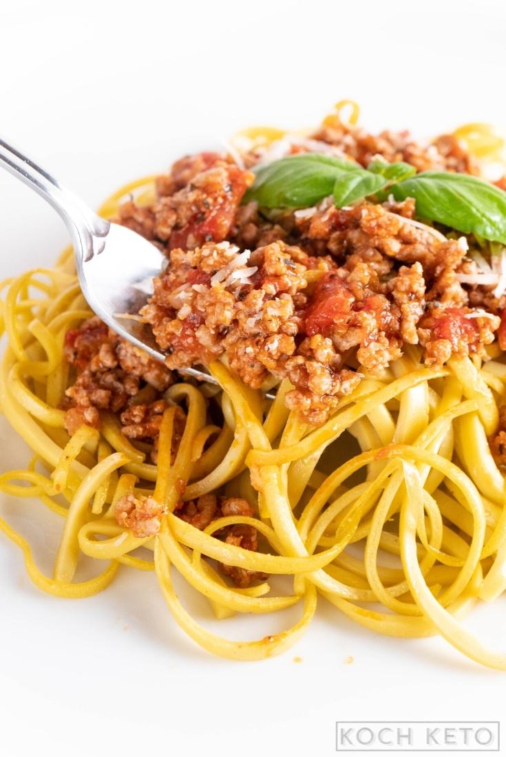Keto Spaghetti Bolognese lecker wie das Original aber ohne Kohlenhydrate Image #1