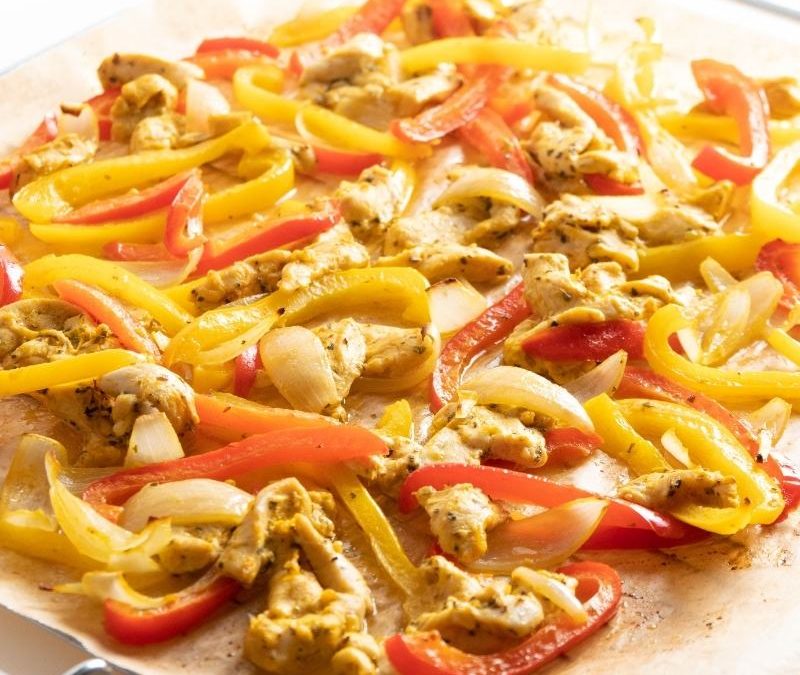 Keto Fajita-Hähnchen vom Blech